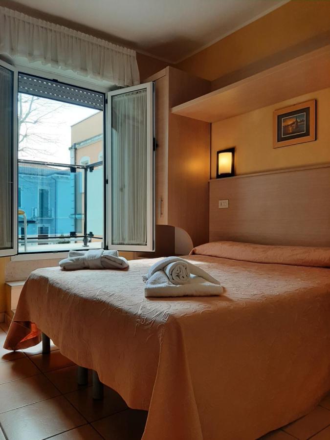 Hotel Originale By Alehotels Rimini Exterior foto