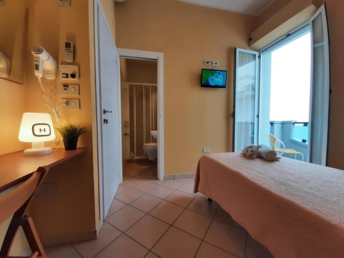 Hotel Originale By Alehotels Rimini Exterior foto